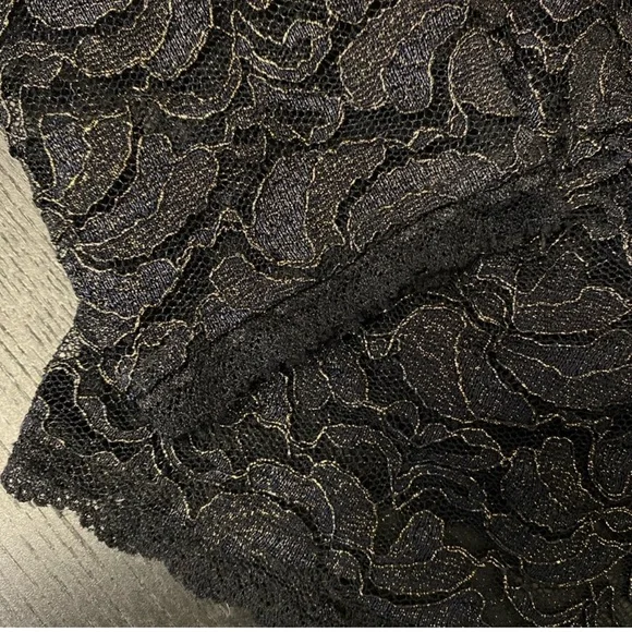 RACHEL Roy Black Lace blouse with Gold Accents!! WORN ONCE! Size S - Picture 4 of 12